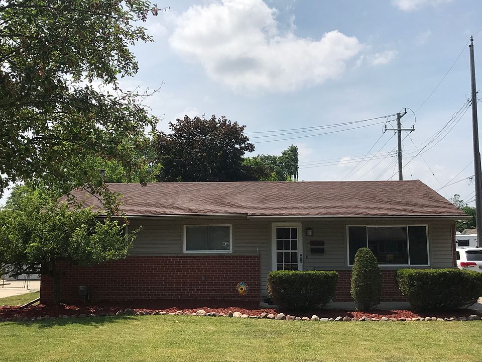 1st image of 41215 Paign Dr