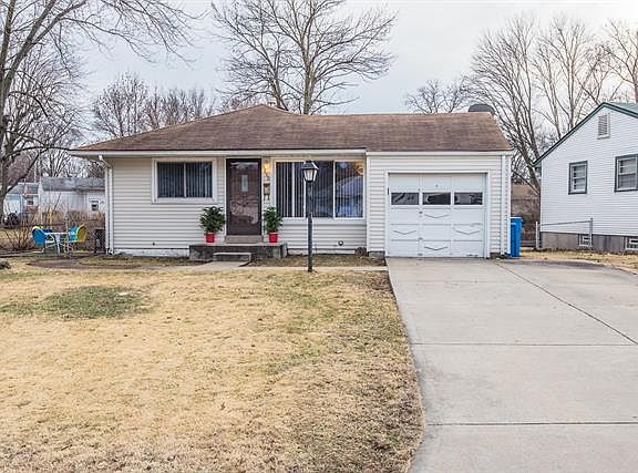 2nd image of 280 Saint Regis Ln