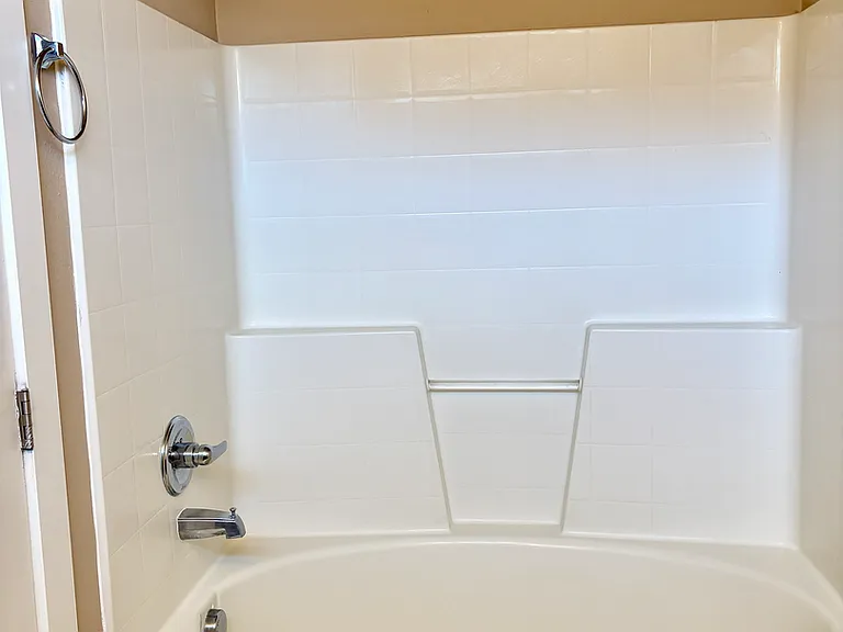 16661 N Profit Cir — Photo 37