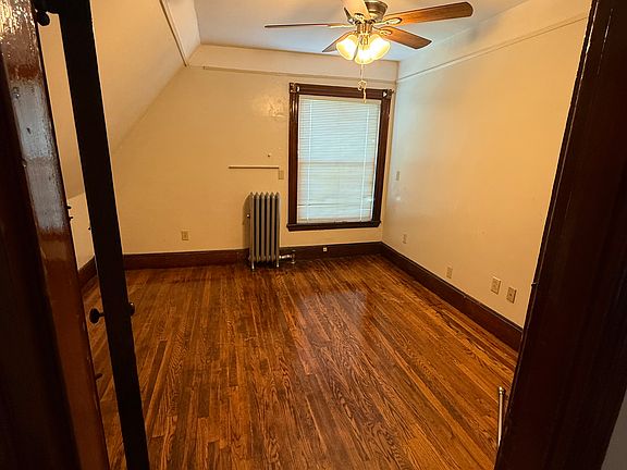 2nd image of 15 Jay St #3