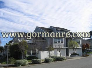 541 Pine Ave APT 10, Pacific Grove, CA 93950