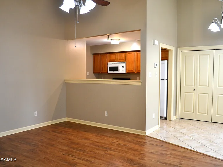 319 Artisan Rd #D — Photo 3