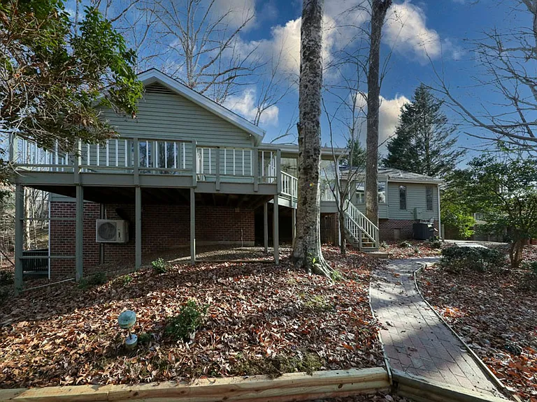 208 Fairfax Way — Photo 91