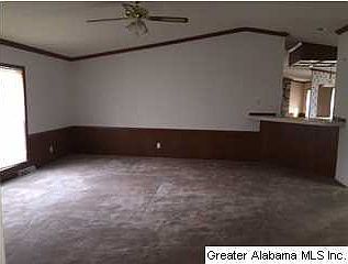 4th image of 327 Deerwood Dr