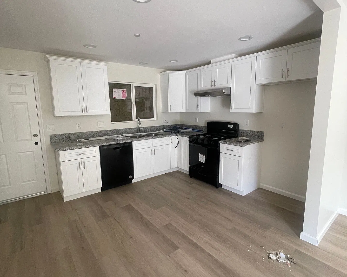 3911 Oregon Street — Photo 1