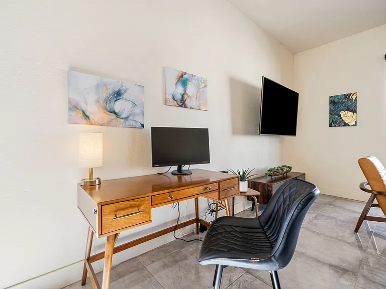 427 N Calle Rolph — Photo 9