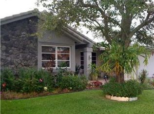 10406 NW 7th St, Plantation, FL 33324