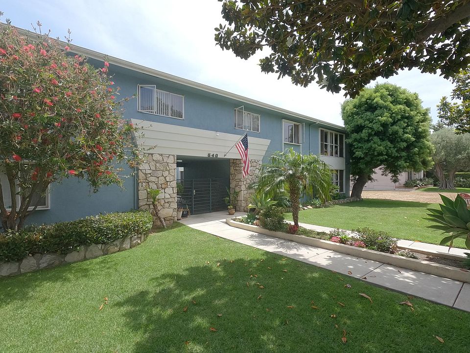 1st image of 540 San Vicente Blvd #18