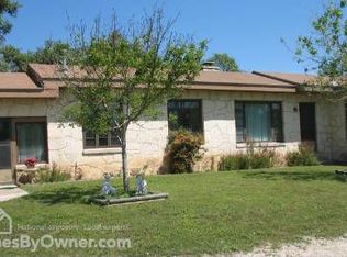 724 Johns Rd, Boerne, TX 78006