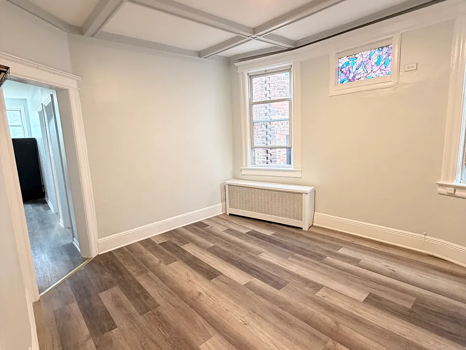 257 Liberty Ave #2