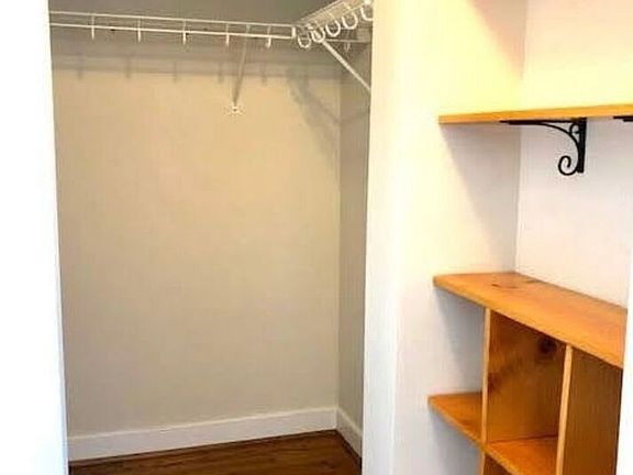 5th image of 420 16th St SE APT 309