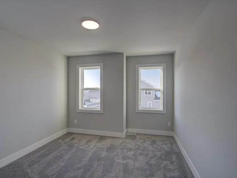 4880 Romaine Rd — Photo 28