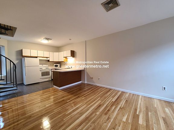 2nd image of 30 Clark St APT 4