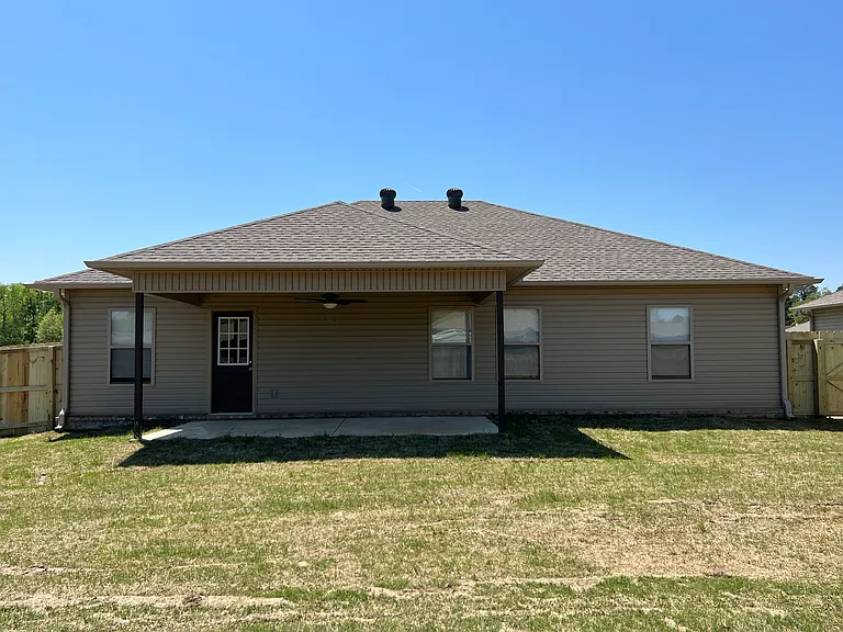 15 Jennifer Cv — Photo 11