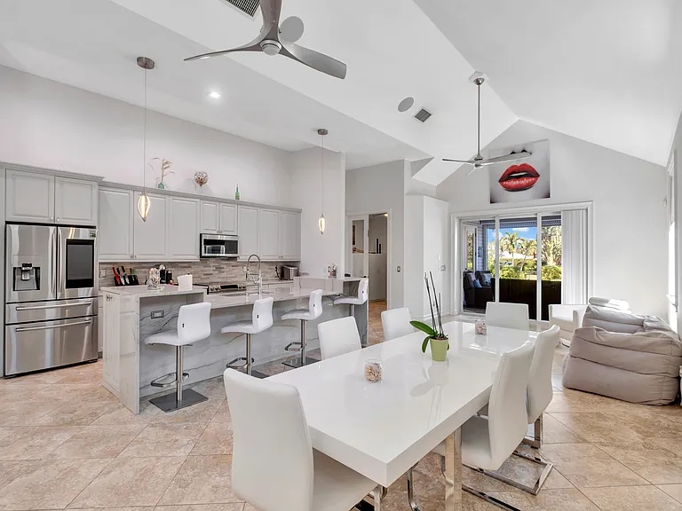 3005 Coco Ave — Photo 12