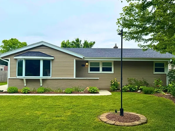 5619 South Honey Creek DRIVE, Milwaukee, WI 53221