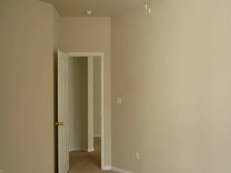 1008 Laurel Glen Blvd — Photo 25