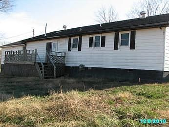 2nd image of 185 Cedar Park Dr