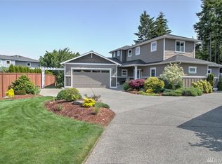 3806 Rock Ridge Pkwy, Anacortes, WA 98221