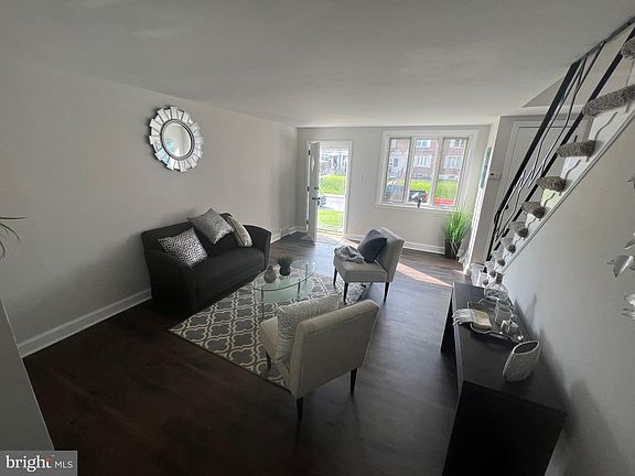 4th image of 722 Beech Ave