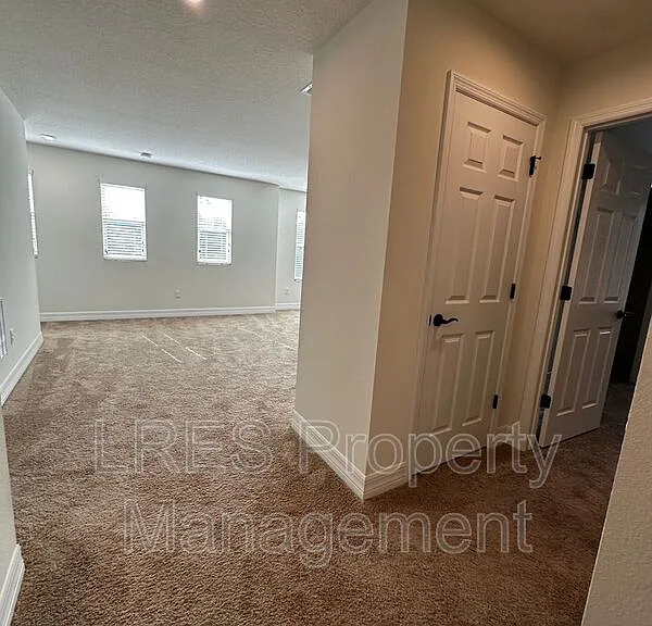 9220 Sea Pine Ave — Photo 29