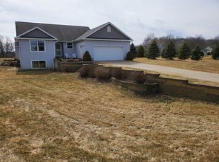 11150 Angel Pond Dr NE, Rockford, MI