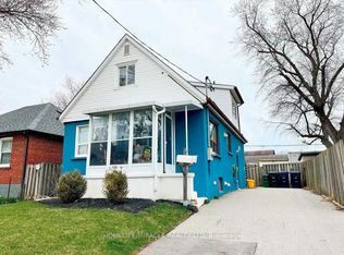 33 Jeavons Ave, Toronto, ON M1K 1S9