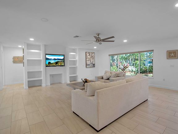 2nd image of 5866 Wildwood Ave