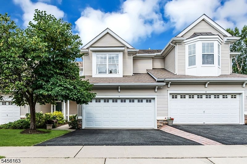 1st image of 9 Junegrass Way