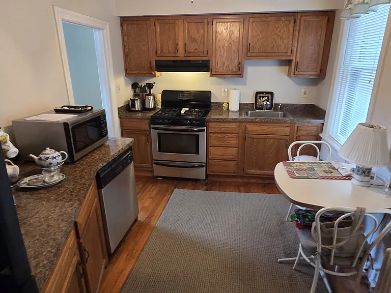 600 Delaware St #1 — Photo 8