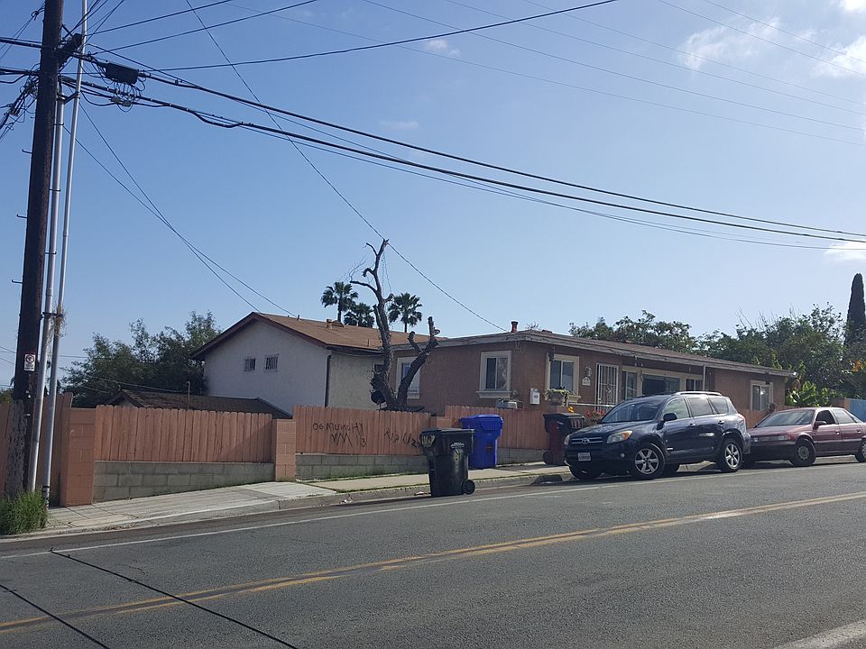 2nd image of 4059 Hilltop Dr