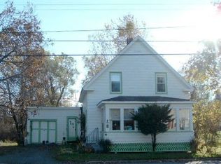 18 Baker St, Clinton, ME 04927