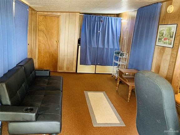 2nd image of 1309 Breezy Dr