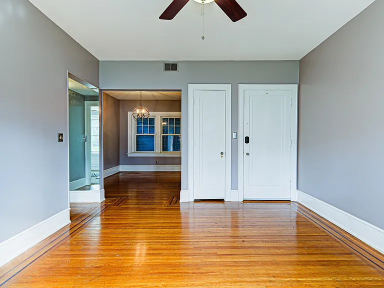 2043 Douglass Blvd #1 — Photo 6