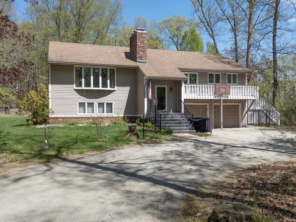 6 Maple Street, Windham, NH 03087