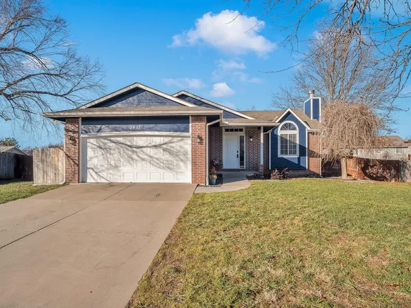 2937 N Parkwood Ct, Wichita, KS 67220