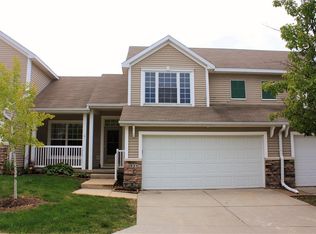 925 NW Prairie Ridge Dr, Ankeny, IA 50023