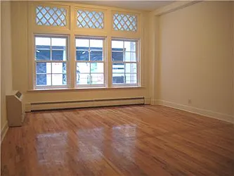 Rented by Metropolis Real Estate of Manhattan