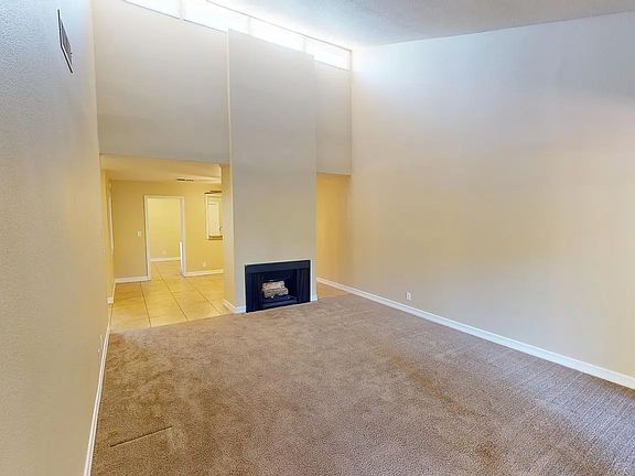3rd image of 2585 Northshore Ln