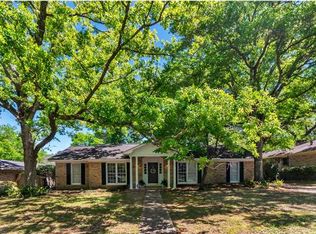 409 Fox Ct, Mobile, AL 36608