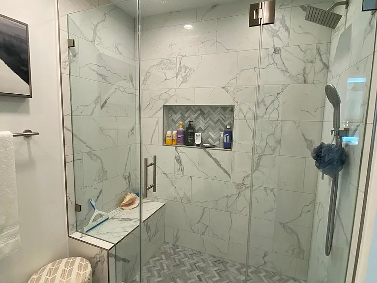 1887 Greenfield Ave #107 — Photo 8