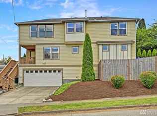 1017 SW Kenyon St, Seattle, WA 98106