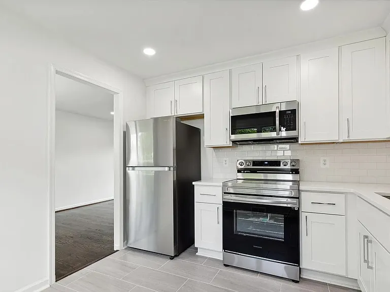 5522 Lanham Way — Photo 38