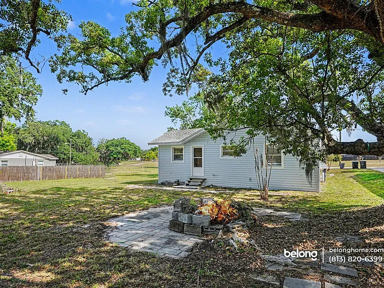 403 Virginia St — Photo 17