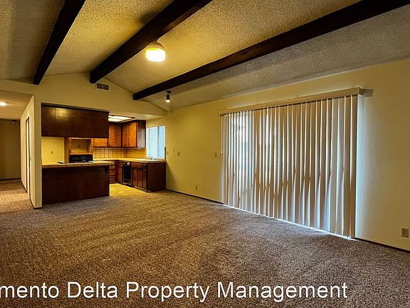 5th image of 8667 Gaines Ave