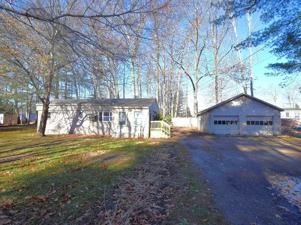 6 Dow St, Exeter, NH 03833