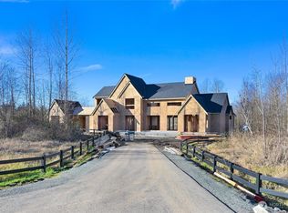 5747 Denali Ln, Bellingham, WA