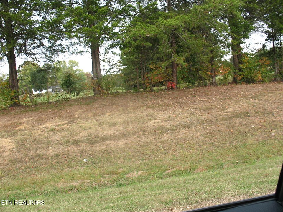 2nd image of 7615&7618 Twin Oak Ln