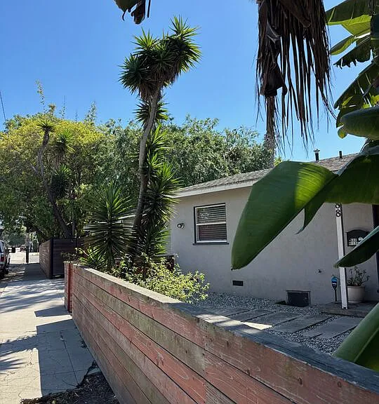 688 Mildred Ave — Photo 11