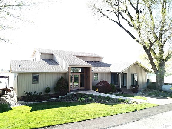 2nd image of 6551 Edgewater Dr